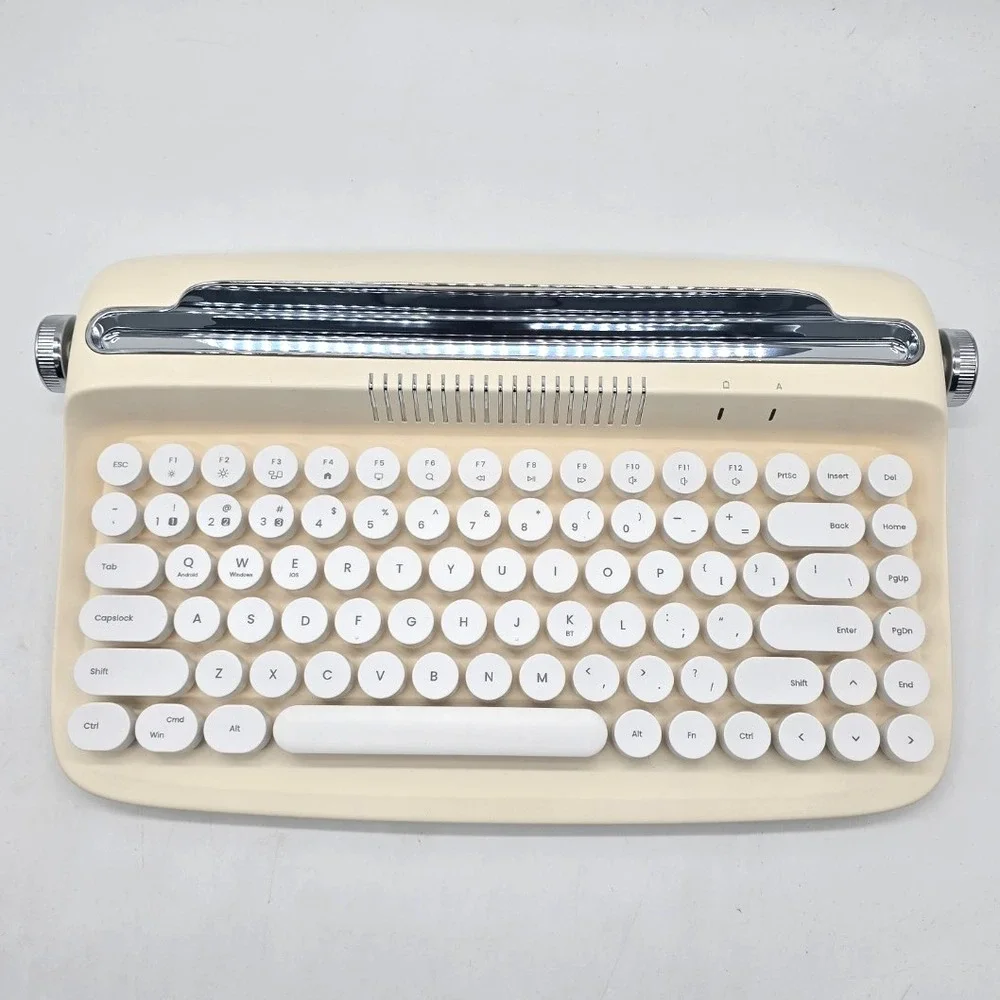 Wireless Retro Typewriter Keyboard, Ivory Butter, USB Rechargeable, Round Keys‎